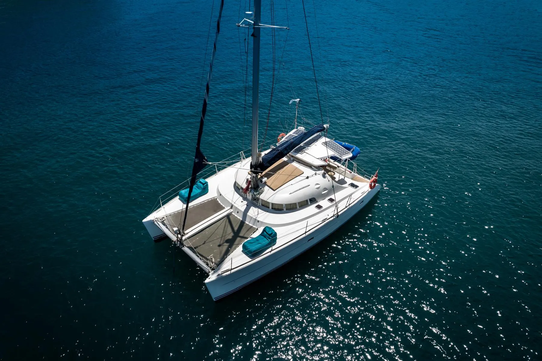 Lagoon 410 Catamaran Charter Luxury boat Lagoon 410 Catamaran Charter Luxury boat